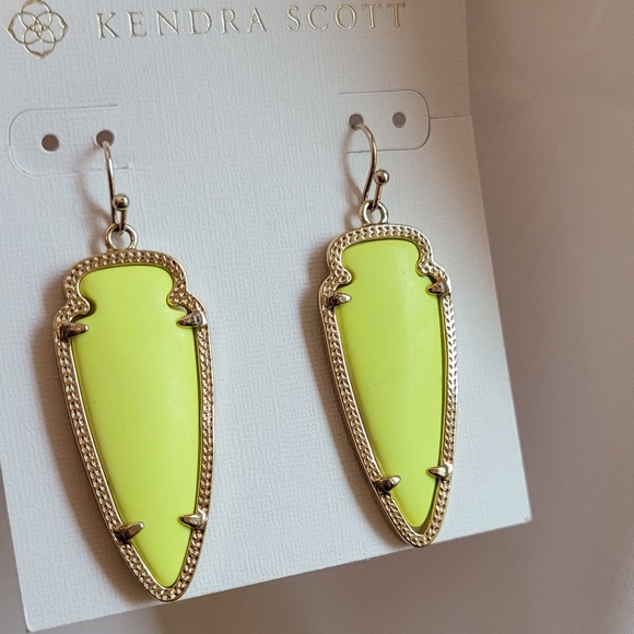 Rare Neon Yellow Kendra Scott Sky Earrings in gold - Picture 10 of 16